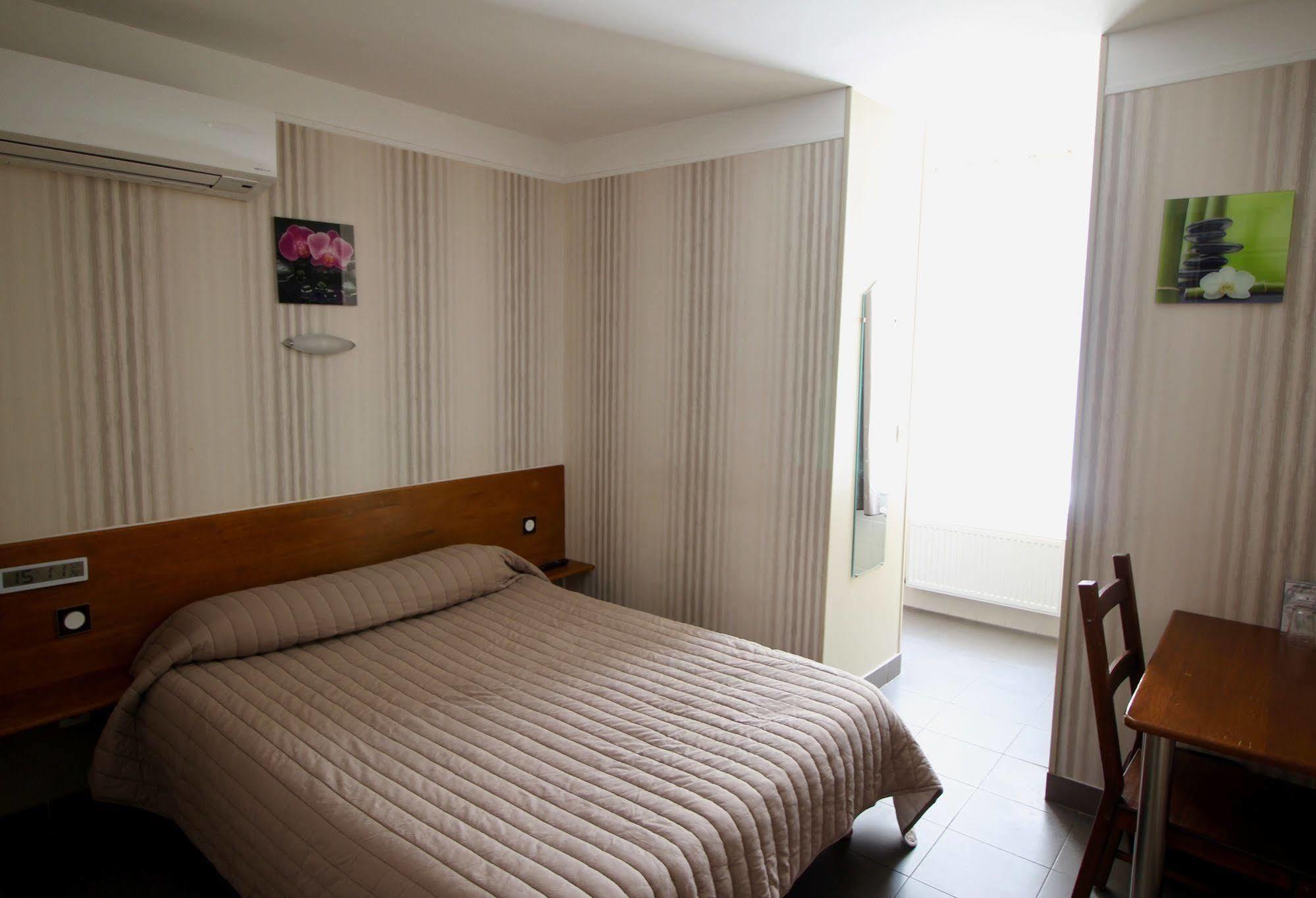 Des Pyrénées Hotel París
